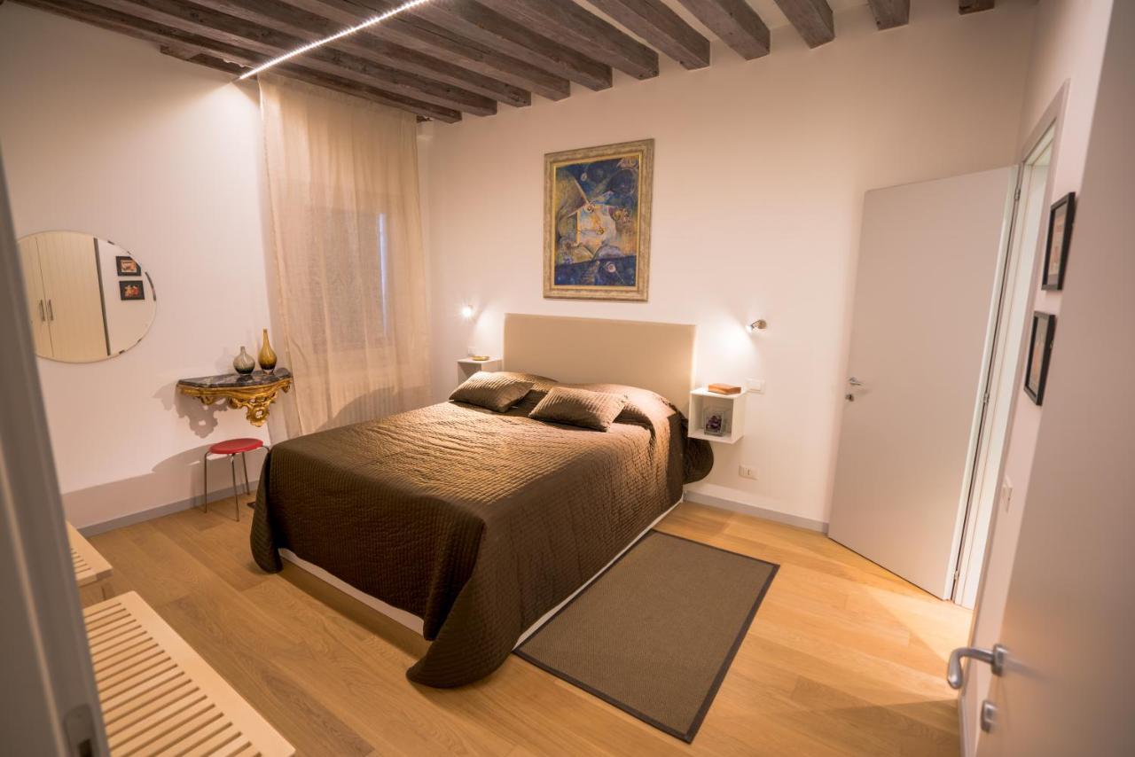 Specchieri Apartment เวนิส ภายนอก รูปภาพ